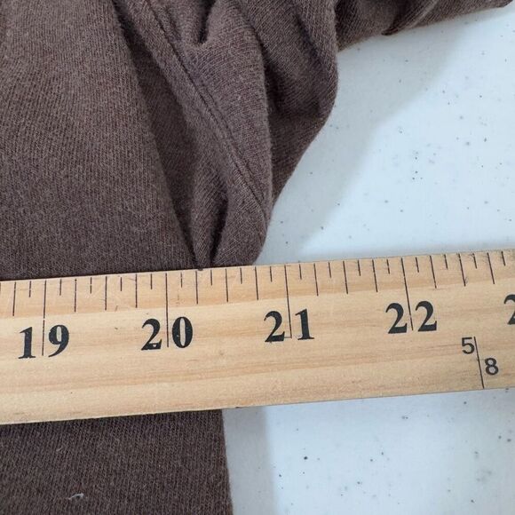 Round tree & Yorke Men’s Long Sleeve Brown Shirt Size Large Skater Style - Picture 6 of 8